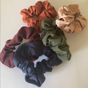 Urban Outfitters Scrunchie Set